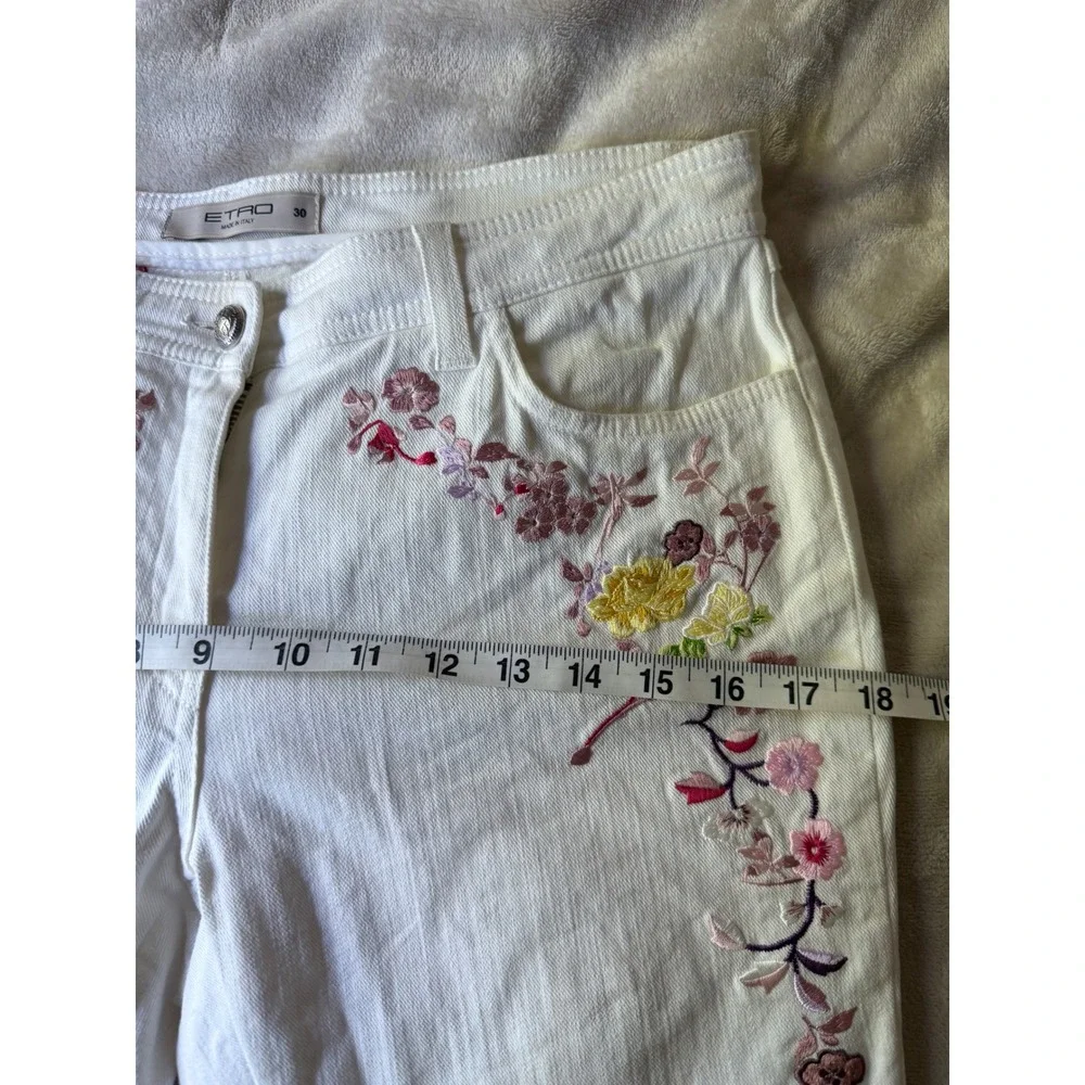 Etro Milano White Floral Embroidered Slim Straight Leg Jeans Made in Italy 30